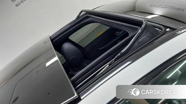 Mercedes-Benz E-Class W213 2022 Белый из Кореи, фото 3