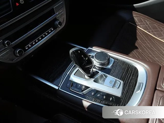 BMW 7 Series (G11) 2020 Черный из Кореи, фото 3