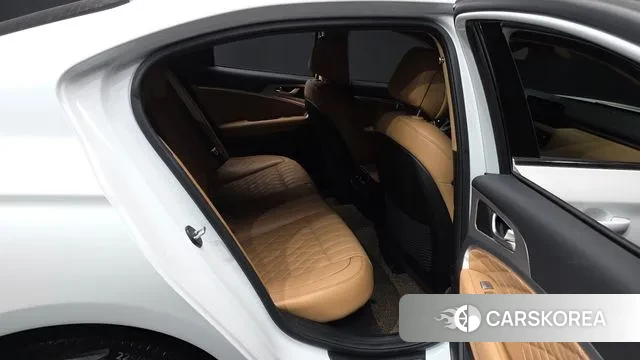 Genesis The New G70 2021 Белый из Кореи, фото 3