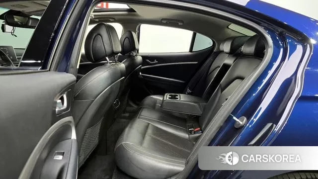 Genesis G70 2018 Синий из Кореи, фото 3