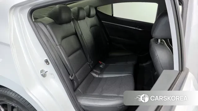 Hyundai The New Avante AD 2018 Белый из Кореи, фото 3