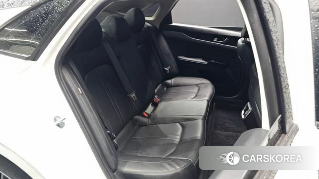 Kia K5 3rd generation 2022 Белый из Кореи, фото 3