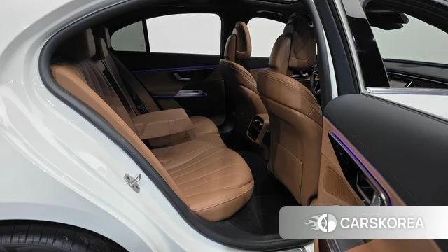 Mercedes-Benz E-Class W214 2025 Белый из Кореи, фото 3