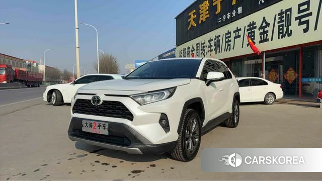 Toyota RAV4 Rongfang 2024 Белый из Китая, фото 3