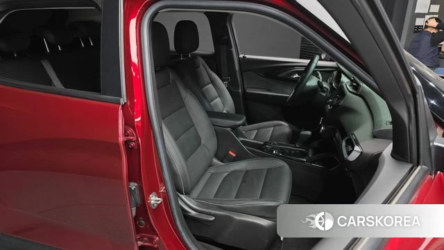 Chevrolet (GM Daewoo) Trailblazer 2021 Красный из Кореи, фото 3