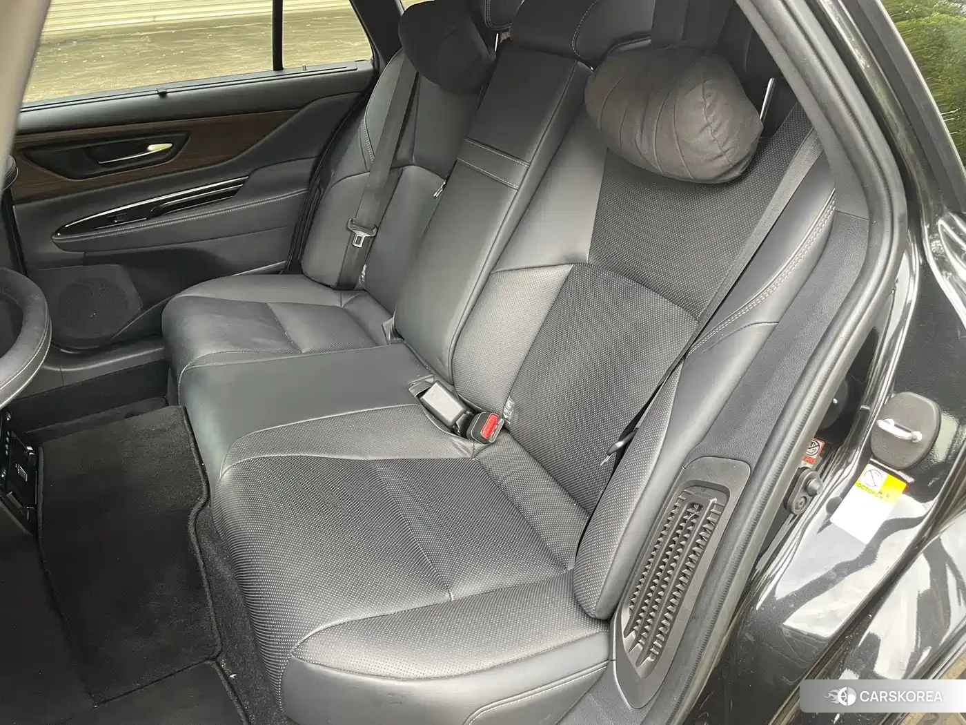 Toyota Crown 2024 Черный из Китая, фото 3