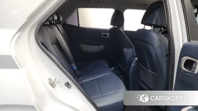 Hyundai Venue 2022 Белый из Кореи, фото 3