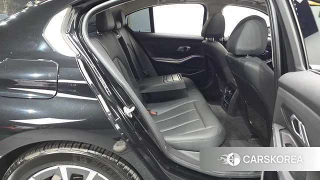 BMW 3 Series (G20) 2021 Черный из Кореи, фото 3