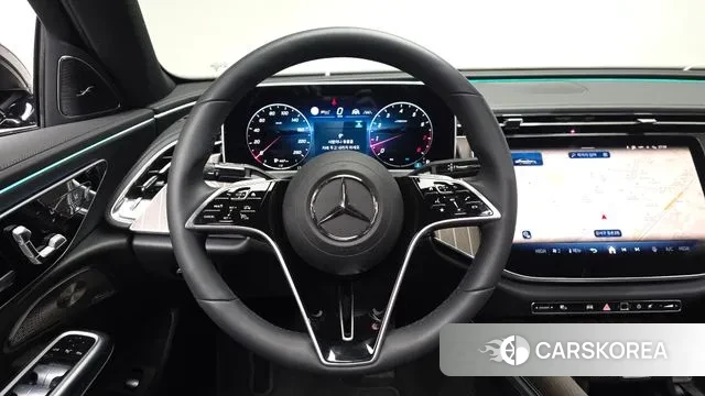 Mercedes-Benz E-Class W214 2025 Черный из Кореи, фото 3