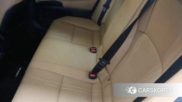Lexus ES300h 7th generation 2025 Золотой двухцветный из Кореи, фото 3
