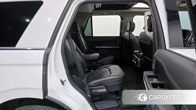 Ford Expeditation 2021 Белый из Кореи, фото 3