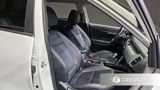 Kia Seltos 2021 Белый из Кореи, фото 3