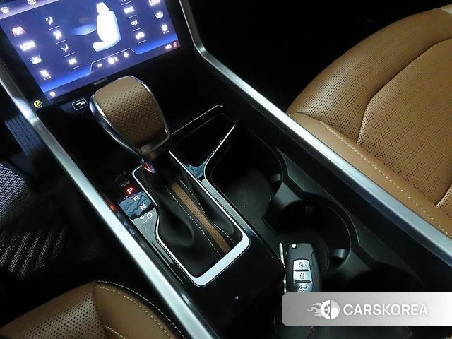 Ssangyong Torres 2023 Светло-зеленый из Кореи, фото 3