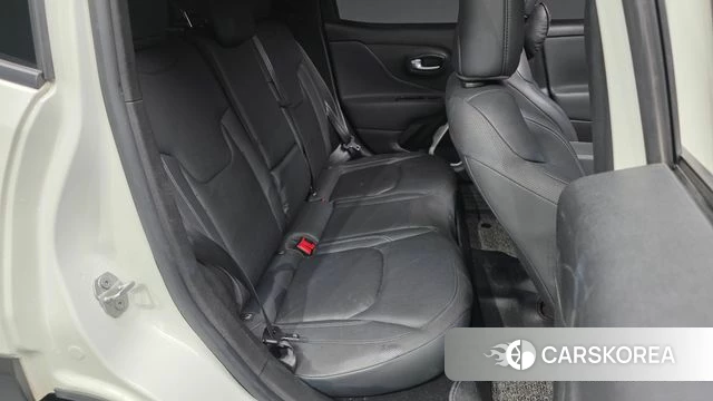 Jeep Renegade 2018 Белый из Кореи, фото 3