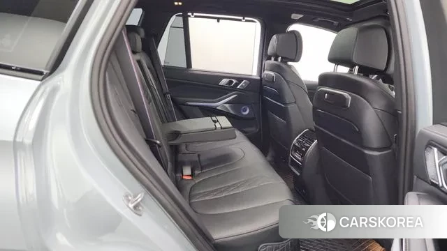 BMW X5 (G05) 2025 Цвет галактики из Кореи, фото 3