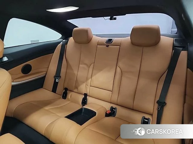 BMW 4 Series (F32) 2018 Белый из Кореи, фото 3