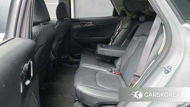 Kia The New Sportage 5th Generation 2025 Серебристо-серый из Кореи, фото 3