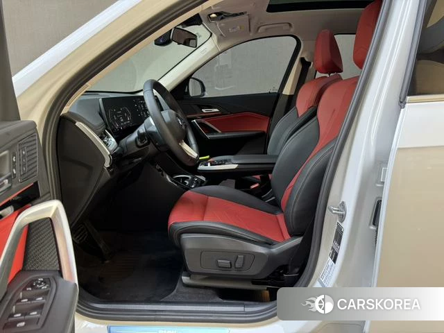 BMW X1 2023 Белый из Китая, фото 3