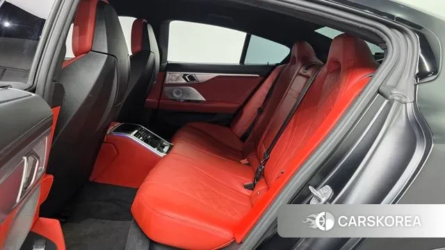 BMW M8 (G15) 2020 Черный из Кореи, фото 3