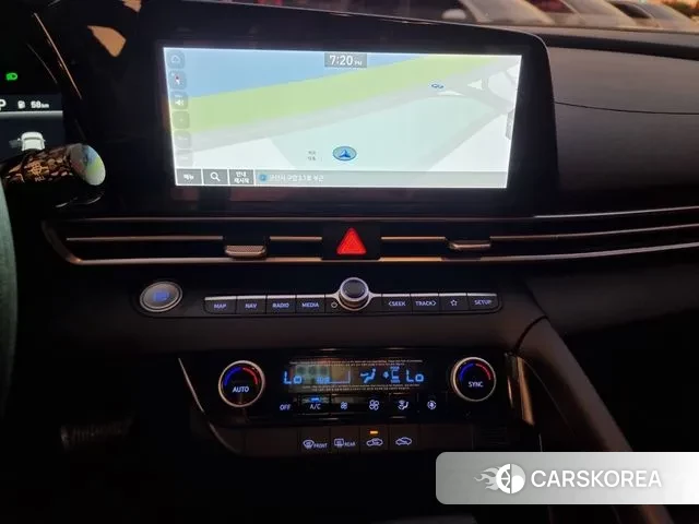 Hyundai Avante (CN7) 2020 Серебристо-серый из Кореи, фото 3