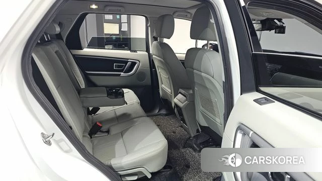 Land Rover Discovery Sports 2018 Белый из Кореи, фото 3