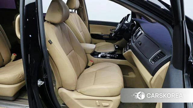 Kia The New Carnival 2018 Черный из Кореи, фото 3