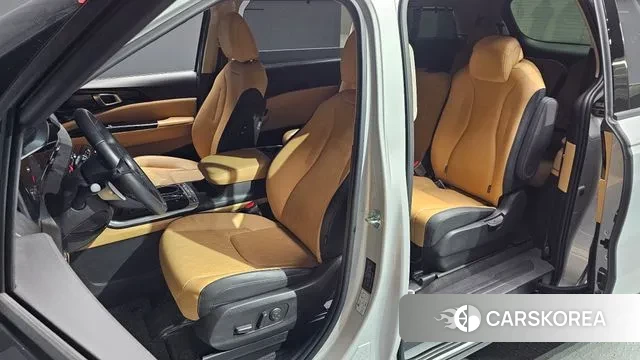 Kia Carnival 4th generation 2022 Серебряный из Кореи, фото 3