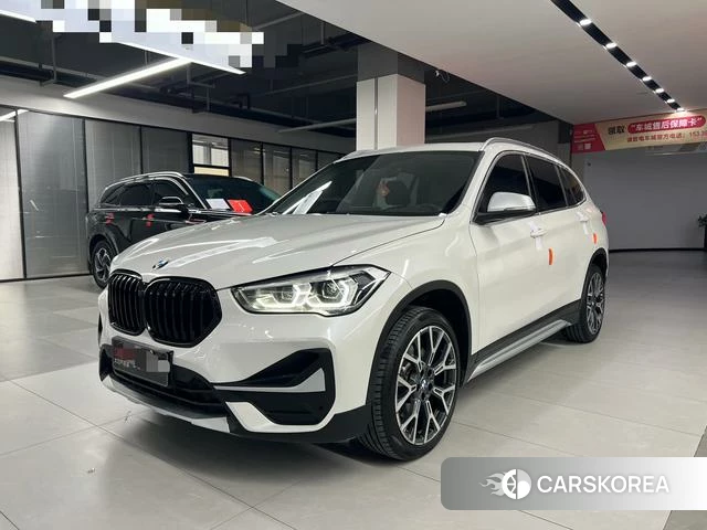 BMW X1 2023 Белый из Китая, фото 3