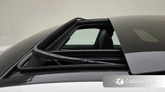 Mercedes-Benz C-Class W206 2026 Белый из Кореи, фото 3
