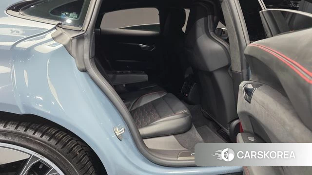 Audi RS e-Tron GT 2022 Синий из Кореи, фото 3