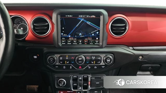 Jeep Gladiator (JT) 2020 Белый из Кореи, фото 3