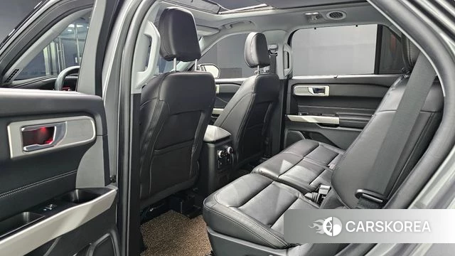 Ford Explorer 6th Generation 2023 Серый из Кореи, фото 3