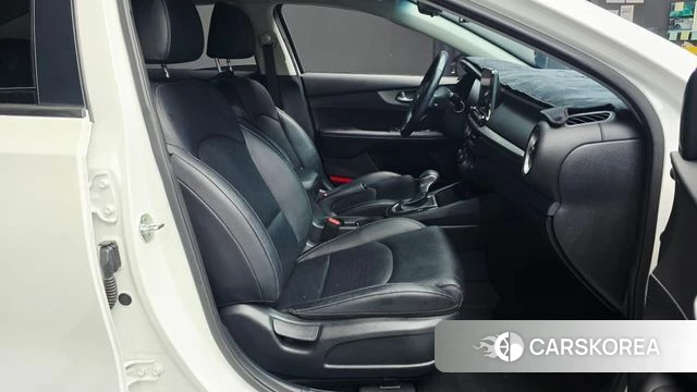 Kia Come New K3 2018 Белый из Кореи, фото 3