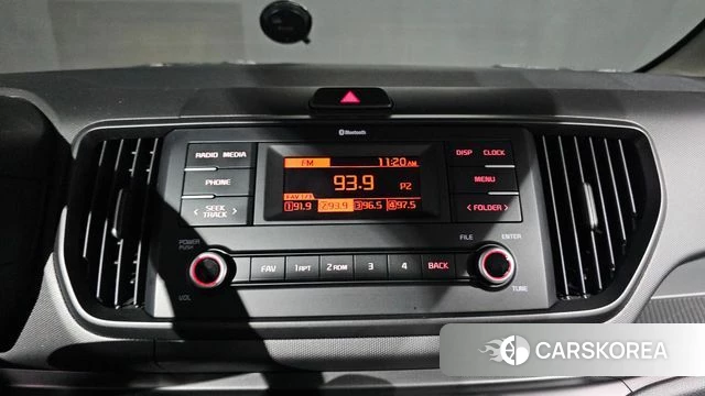 Kia The New Kia Ray 2023 Белый из Кореи, фото 3