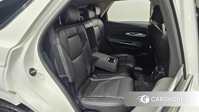 Genesis GV70 2024 Белый из Кореи, фото 3