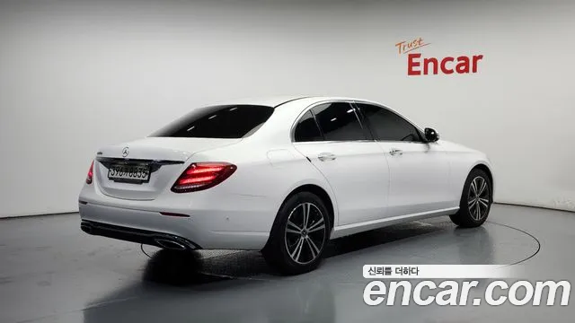 Mercedes-Benz E-Class W213 2020 Белый из Кореи, фото 3