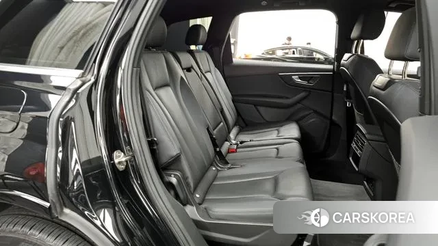 Audi Q7 (4M) 2022 Черный из Кореи, фото 3