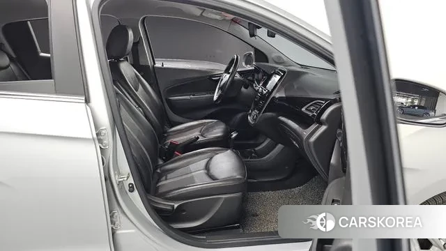 Chevrolet (GM Daewoo) The New Spark 2019 Серебристо-серый из Кореи, фото 3