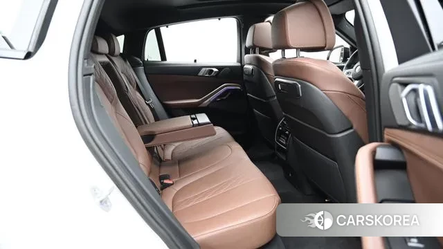 BMW X6 (G06) 2024 Белый из Кореи, фото 3