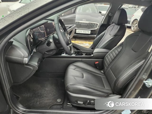 Hyundai The New Avante (CN7) 2023 Серый из Кореи, фото 3