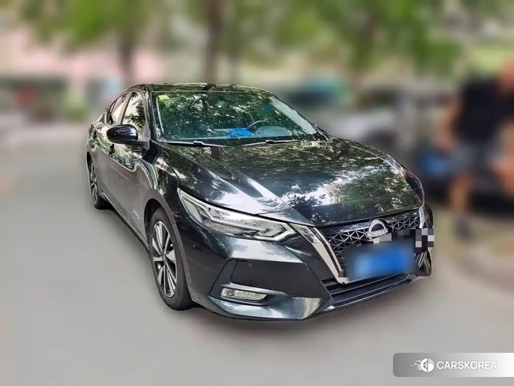 Nissan Sylphy 2024 Черный из Китая, фото 3