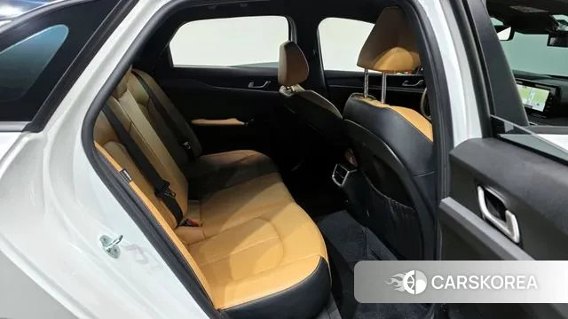 Kia K5 3rd generation 2021 Белый из Кореи, фото 3