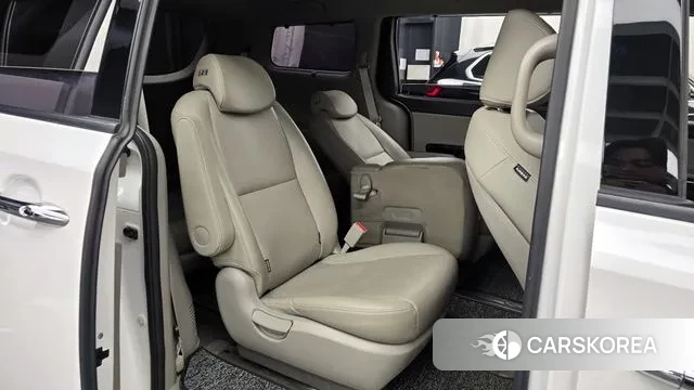Kia The New Carnival 2018 Белый из Кореи, фото 3