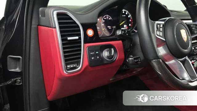 Porsche Cayenne (PO536) id 4469890 из Кореи 3