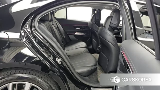 Mercedes-Benz E-Class W213 2024 Черный из Кореи, фото 3