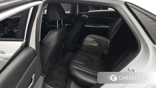 Hyundai Avante (CN7) 2022 Белый из Кореи, фото 3