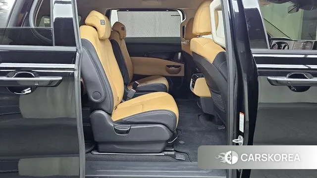 Kia Carnival 4th generation 2023 Черный из Кореи, фото 3
