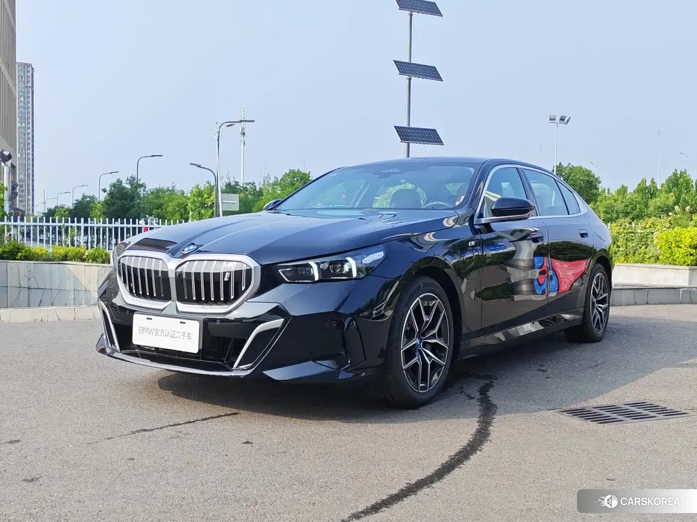 BMW i5 2026 Черный из Китая, фото 3