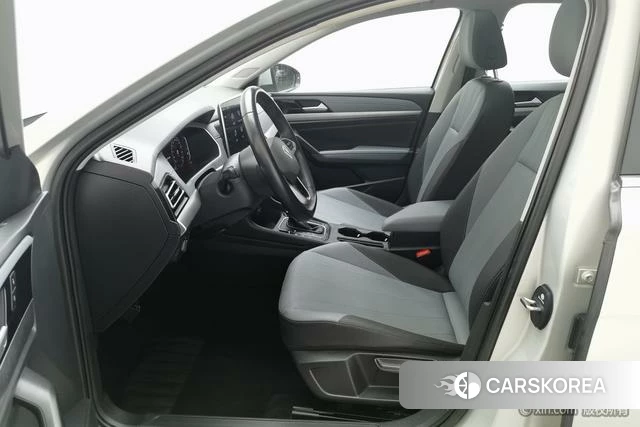 Volkswagen Lavida 2023 Темно-серый из Китая, фото 3