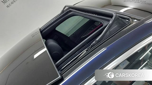 Mercedes-Benz E-Class W213 2022 Синий из Кореи, фото 3